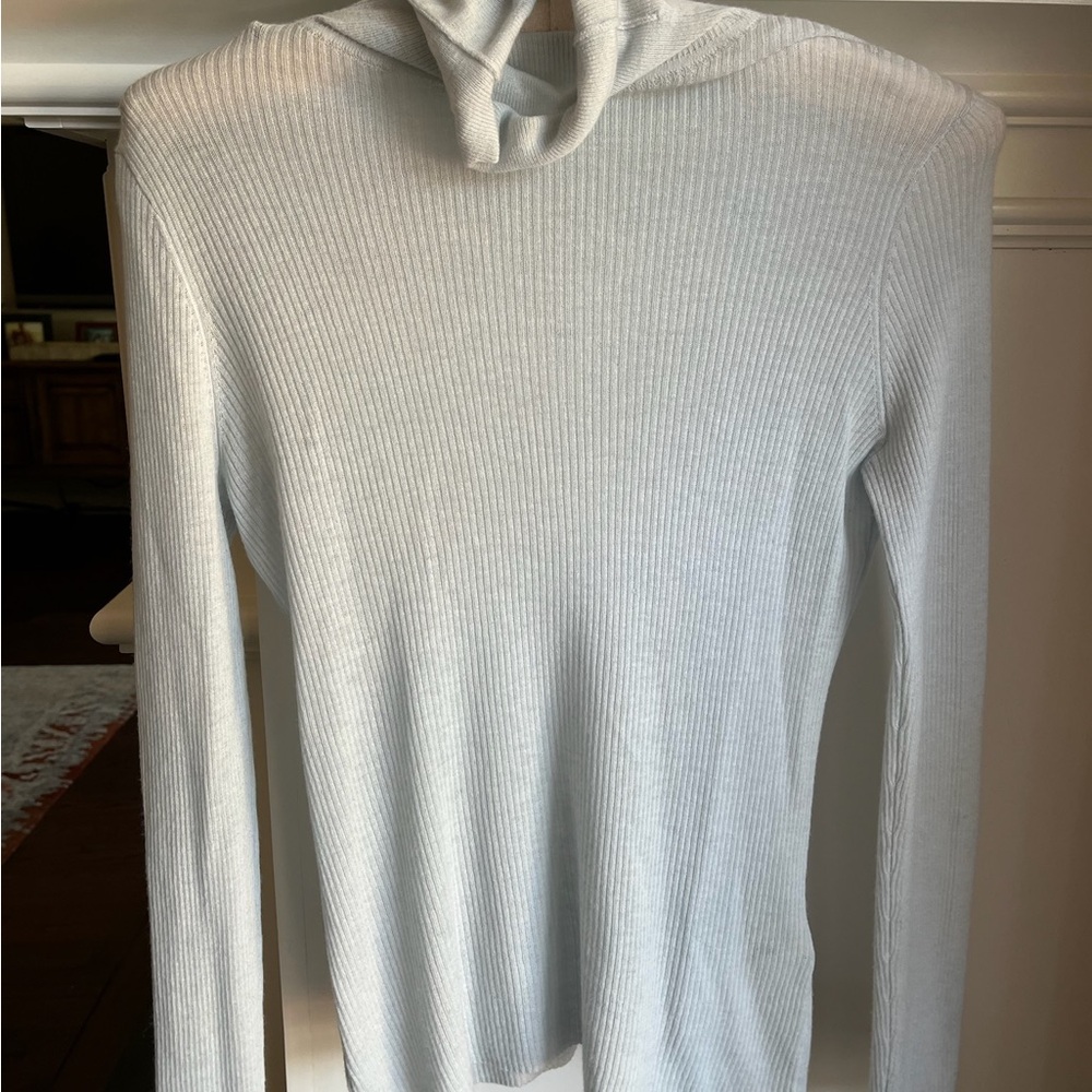 Elie Tahari Soft Light Blue Knit Sweater